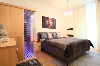 Infrasauna Marimex ELEGANT 3001L 117x106 - 3