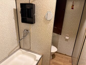 Pronajmu byt 1+1 v Bílině, Sídliště Za Chlumem - 3