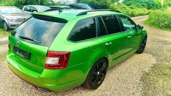 ŠKODA OCTÁVIA RS,2.0TSI,162KW. SERVISNÍ KNIHA. - 3