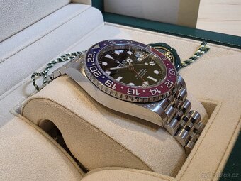 Rolex GMT Pepsi - 126710BLRO - 3