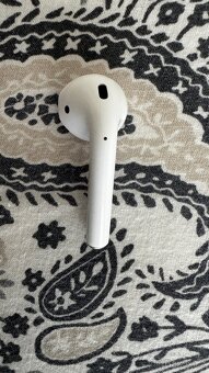 Levé sluchátko AirPod 2 A2031 - 3