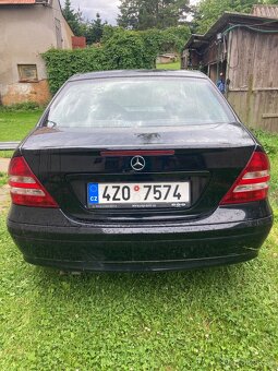 Mercedes Benz W203 - 3