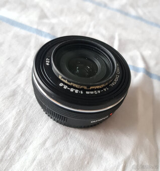 Olympus M.ZUIKO 14-42 mm f/3,5-5,6 EZ-M1442EZ Pancake - 3