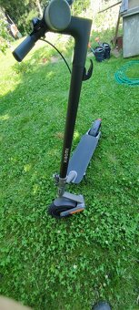 Elektrická koloběžka Xiaomi Scooter 4 Ultra - 3