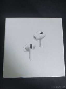 Fake Apple AirPods Pro 2 - 3