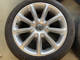 VW Passat B8 235/45/18 , 5x112 - 3