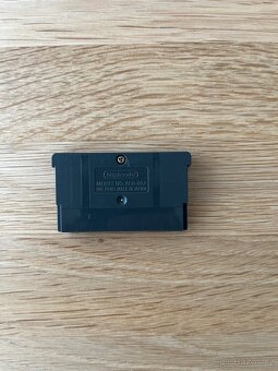 Doom II game boy advance Nintendo - 3