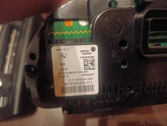 Přístrojová deska BMW f10/f11 - 3