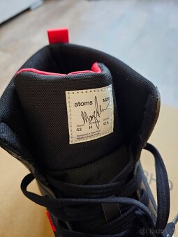 MKBHD Atoms Model 251 US - 3