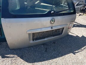 Páté dveře Octavia 1 combi - 3