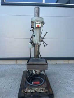 103. Sloupová vrtačka VS32B - 3