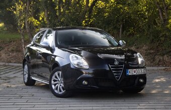 Alfa Romeo Giulietta (2015) - 3