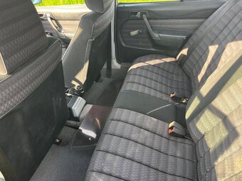 Mercedes 200D w201 bez T.P. - 3