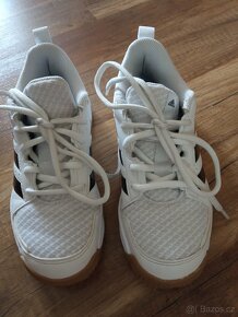 Dětská sportovní sálová obuv Adidas - 3