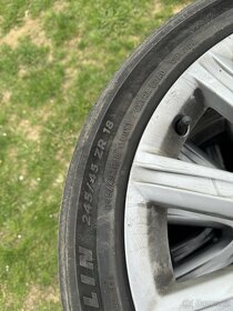 sada pneu včetně ALU 245 45 R18 - 3