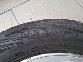 ALU kola Ford 6Jx15 H2 ET 49,5 s letními pneu - 3