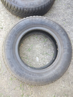 Prodám dvě pneumatiky 165/70 R13 - 3