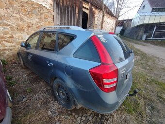 Kia ceed 2.0 crdi nepojizdná - 3
