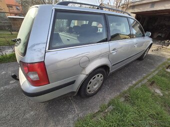 Volkswagen Passat 5,5 - 3