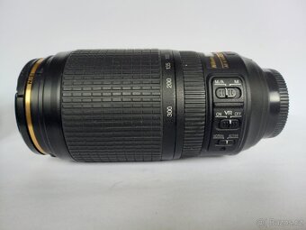 NIKON 70-300 mm f/4,5-5,6 G AF-S VR IF-ED - 3