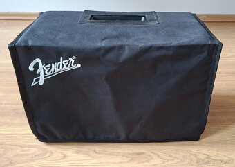 Fender Mustang GT40 - 3