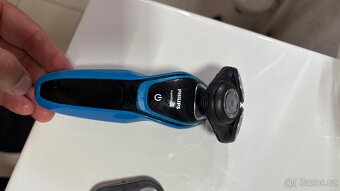 PHILIPS AquaTouch - 3