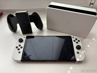 Nintendo Switch OLED v ZÁRUCE do 04/27, Dock, pouzdro, 256GB - 3