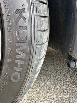 Pneumatiky 235/45 R20 KUMHO - 3