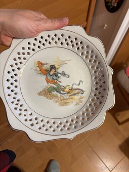 Starožitné nádobí z porcelánu - 3
