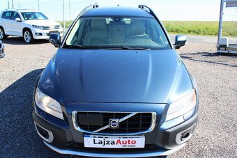 Volvo XC70 2,4 D5 136kW 4x4, serviska, koup.ČR - 3