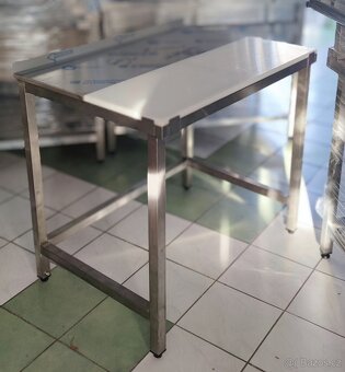 Nerezový pracovní stůl, nerezový gastro nábytek - 3