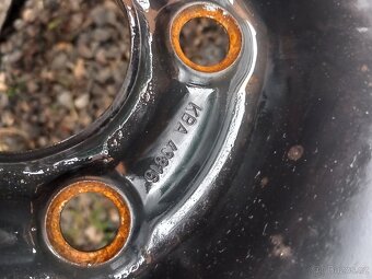 Zimní sada kol VW, škoda, seat pneu 195 65 r15 - 3