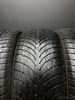 Sada pneu Nokian 215/55/17 98V - 3