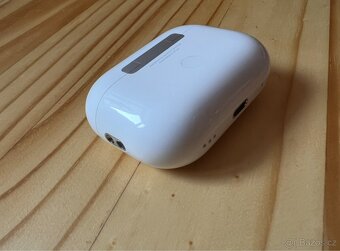 Apple Airpods Pro 2 - nové - 3