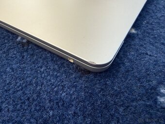 Apple MacBook Air m2, 2022, 8/256 - 3