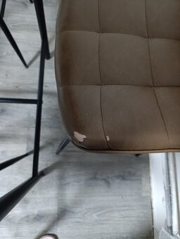 Barový stůl a židle - 3