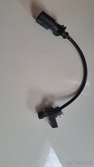 Snímač klikové hřídele BMW E81 E46 E60 E90 E61 E83 - 3