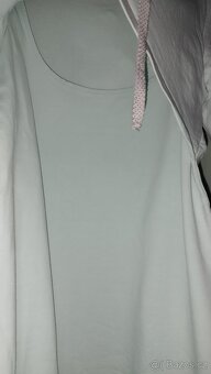 Kojící mikinošaty - 3