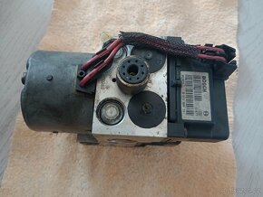ABS jednotka VW Passat B5 - 3