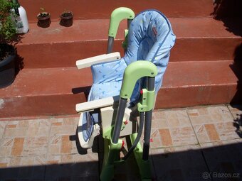 Prodám skládací jídelní židli - 3