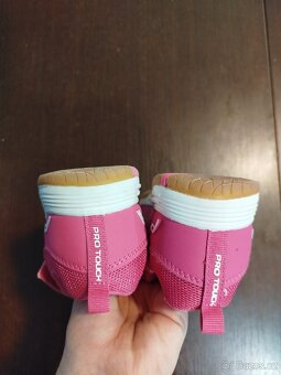 Halová dívčí obuv - 3