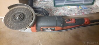 Uhlová bruska - 3