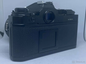 Nikon FE+Nikkor Auto 43-86mm f3,5 - 3