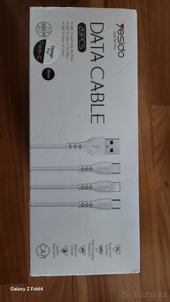 Prodám příslušenství k mobilu, nabíječky kable držáky sluchá - 3