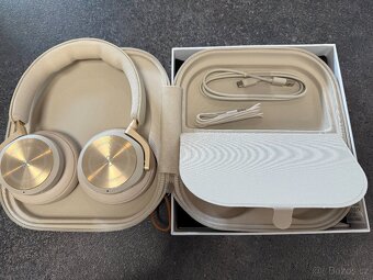 Bezdrátová sluchátka Beoplay HX Gold Tone Nová - 3
