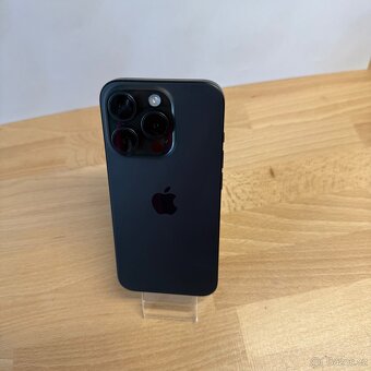 iPhone 15 Pro 128GB, černý, eSIM (12 měsíců záruka) - 3