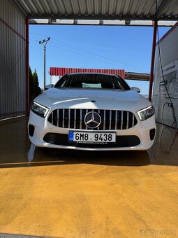 Mercedes Benz A 180 d , sedan - 3