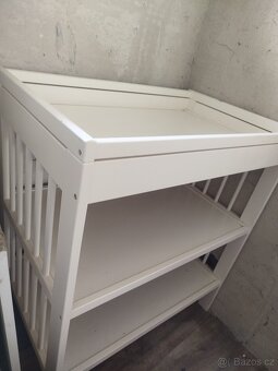 Přebalovací pult IKEA - 3