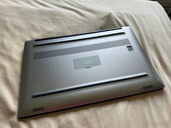 Dell XPS 15" 9560 - 3