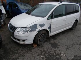 VW TOURAN - 3